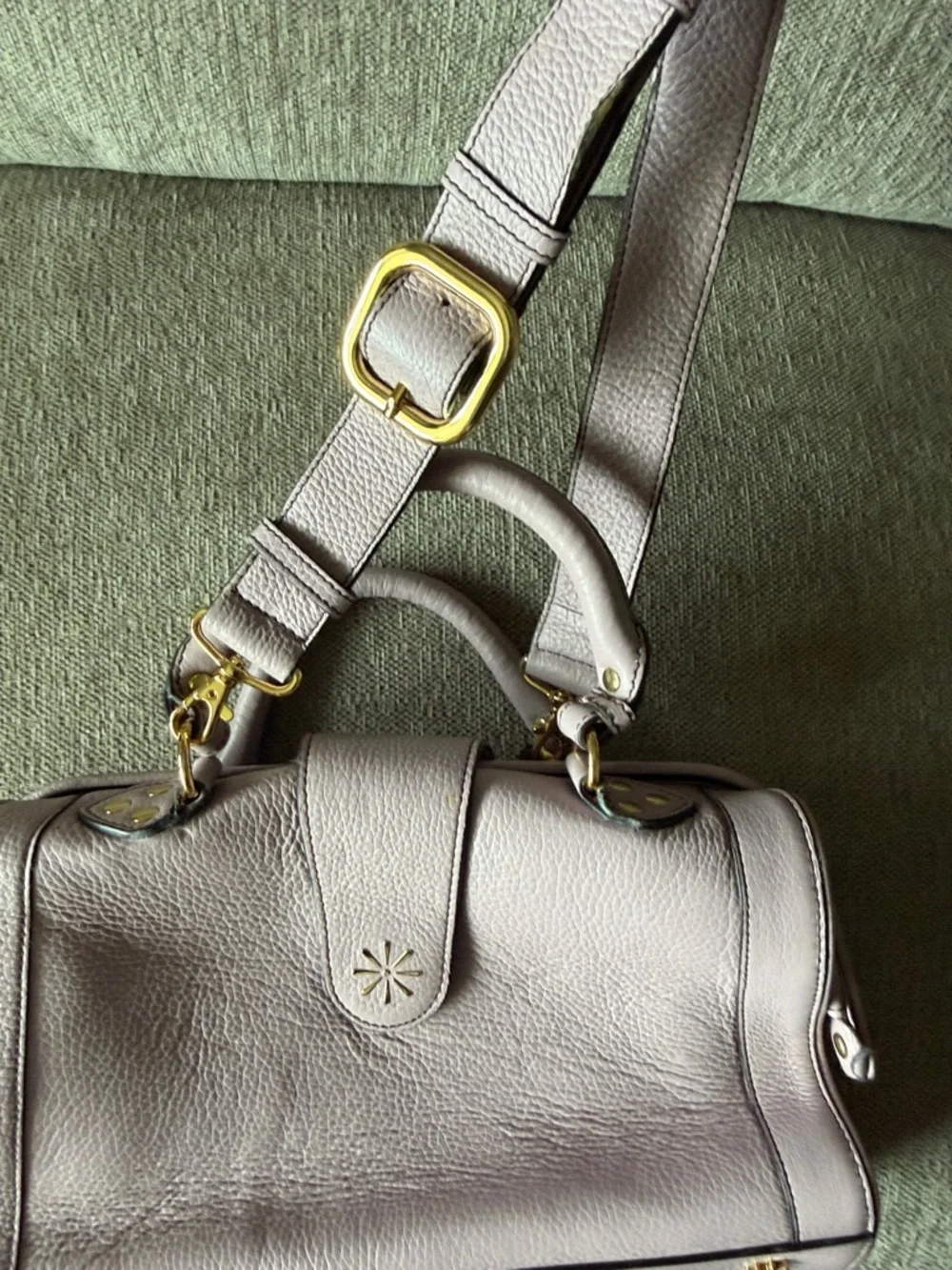 Isaac Mizrahi structured pebbled